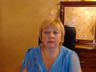 BerrySparks - Spectacle x avec cette Mature aux cheveux dorés sur Mature cam 