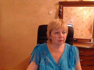 BerrySparks - Live chat exciting with this White MILF 
