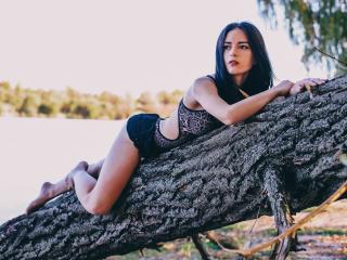 ErikaExotic - online show sexy with this being from Europe Young lady 
