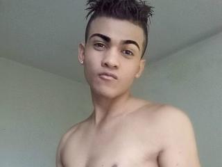 DirtyLatino69 - online chat hot with a shaved pubis Homosexuals 