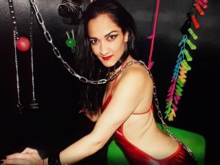 PleasureSubmissive - Web cam exciting with this latin Gorgeous lady 