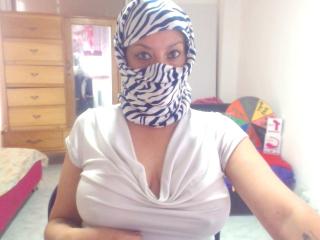 WetLatin - Web cam hot with this arab Attractive woman 