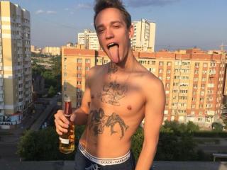 MichaelSweetBoy - online chat xXx with a so-so figure Horny gay lads 