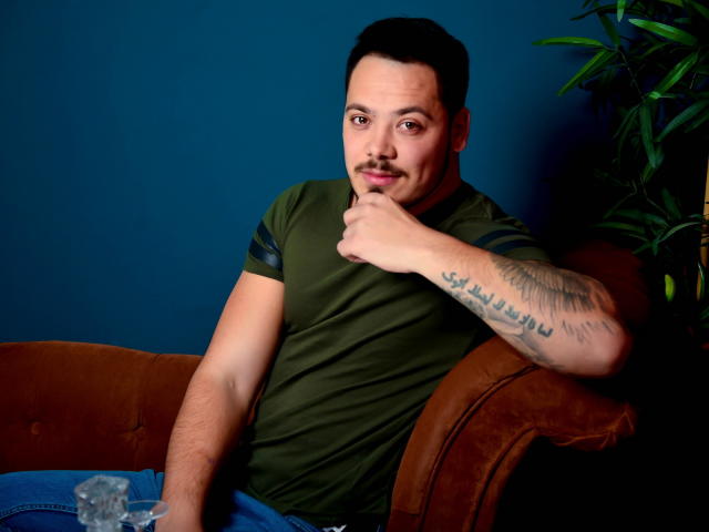 JacksonRowe - Live porn &amp; sex cam - 5929726