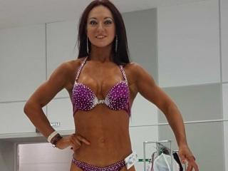 MusclesWoman - online show x with this cocoa like hair Fetish 