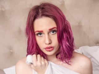 AllisonParadis - online chat sex with a being from Europe Sexy babes 
