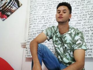 DerrickBigX - Live sexe cam - 5955481