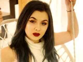 OneRACHEL - Live chat xXx with a White Young lady 