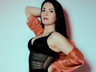 Kenddall - Webcam live hard with a being from Europe Hot lady 