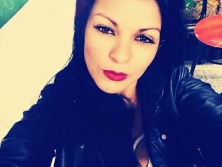 NexiFontain - Live chat intime avec cette Femme mature d’Amérique latine sur le service XLovematures 