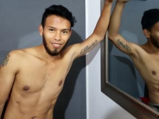 NickPervert - Web cam nude with this Homosexuals with well built 