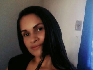 OriannaSweet - Web cam x with a average constitution Gorgeous lady 