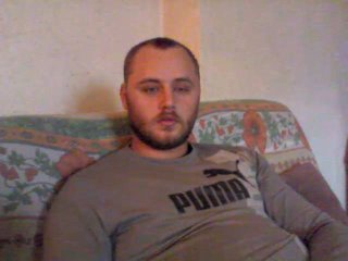 Nathanaiel - Video chat sexy with a European Horny gay lads 