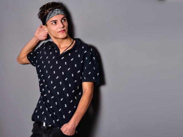 FrankieDale - Sexe cam en vivo - 5993271