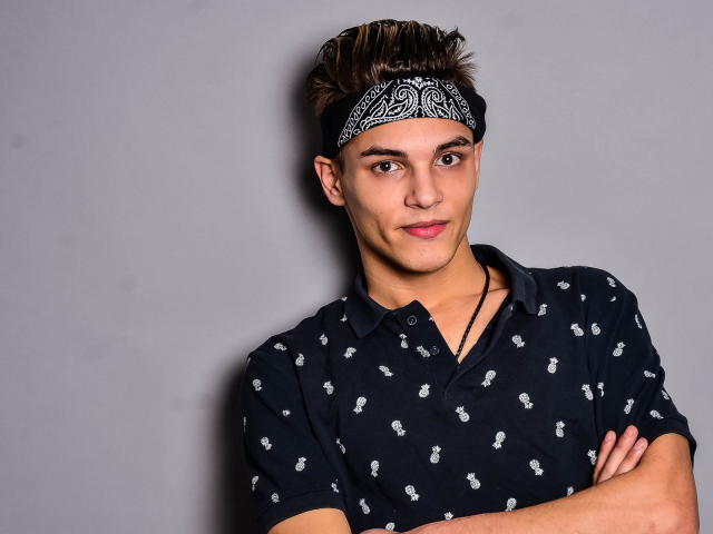 FrankieDale - Sexe cam en vivo - 5993276