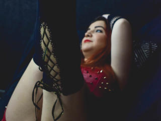 RachellDiva - Live xXx with a being from Europe Dominatrix 