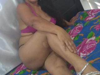 AshleyMature - Chat porn avec une Femme mature à la poitrine parfaite  