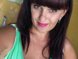 Live porno of LillianSunny, a red hair shaved sexual organ ...