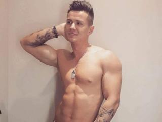 FelixWeston - chat online xXx with this Men sexually attracted to the same sex with a muscular constitution 