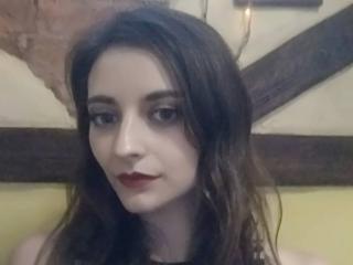 LuckyGia - Video chat sex with a average body 18+ teen woman 