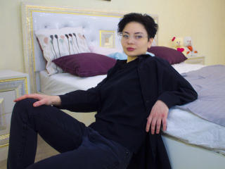 EmilyCheerful - Live sex cam - 6025976