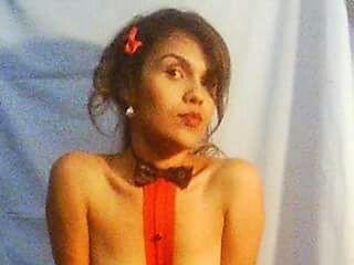 NinfaFoxy - online chat sex with a small hooter Girl 