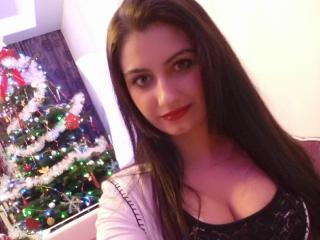 SharonXTS - Chat live exciting with this European Transsexual 