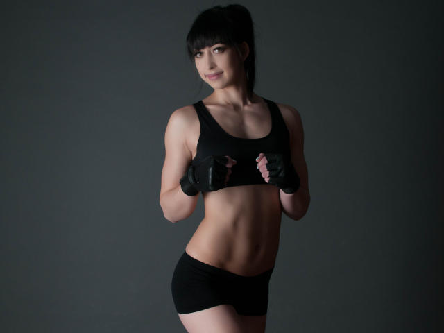StrongAndPretty - Show live sexy with this black hair Girl 