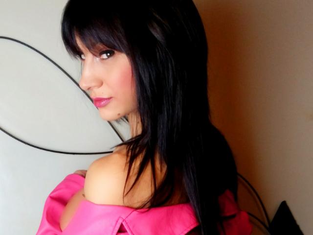 CassandraMichelli - Live sex cam - 6073701