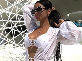 AvaHotGirl - Web cam exciting with a Girl with regular melons 