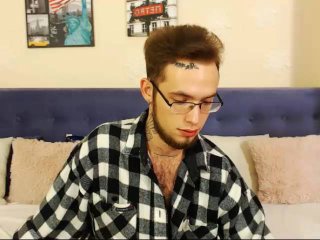 MaximusX - online show hot with this russet hair Gay couple 