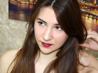 MalikaSw - chat online xXx with a shaved pubis College hotties 