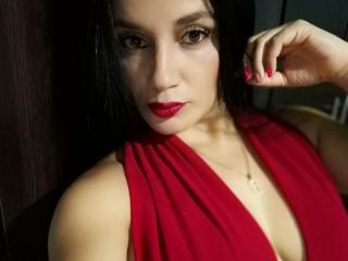 TifanyDoll - Live cam exciting with a dark hair Sexy lady 