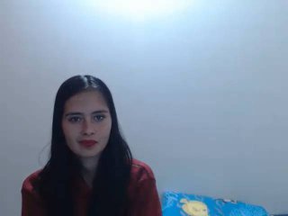 Strrawberry - chat online hot with a 18+ teen woman with little melons 