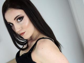 AmandaChilli - Live chat exciting with a Girl with standard titties 