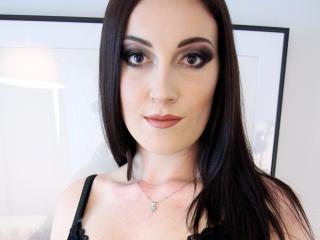 AmandaChilli - Webcam sex with a being from Europe Sexy babes 