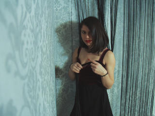 SophiaGreens - Live cam hard avec cette Admirable jeune canon hot avec des seins de taille moyenne sur la plateforme Xlove 