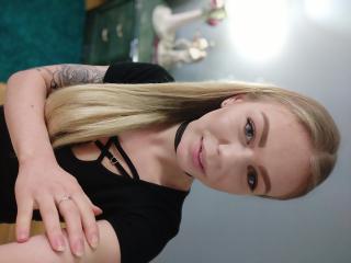 CarolineBlonde - Live porn & sex cam - 6100386