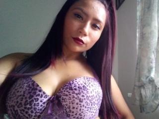 LatinaSexyCouple69 - Live chat hot with this shaved private part Partner 