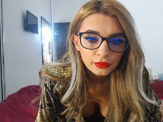 Vivianeee - chat online nude with a average body Young lady 