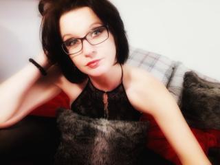ValeriaDiamond - Webcam live x with a average constitution Hot lady 
