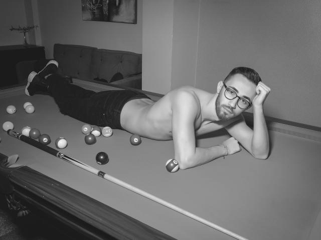 HaroldBain - Camera khiêu dâm &amp; quyến rũ trực tiếp - 6109526