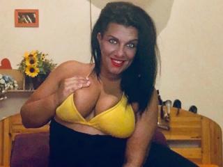 MILFever - Web cam exciting with a dark hair Horny lady 