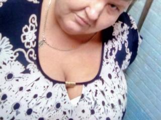 Annywka - Webcam xXx with a thick chick Attractive woman 