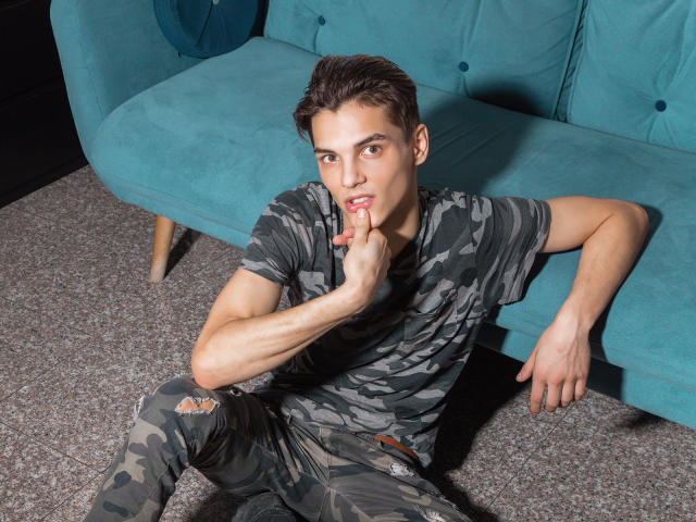 FrankieDale - Sexe cam en vivo - 6115806