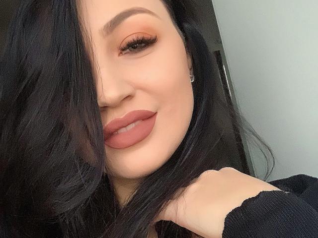BelleGloryaa - Live porn &amp; sex cam - 6126261