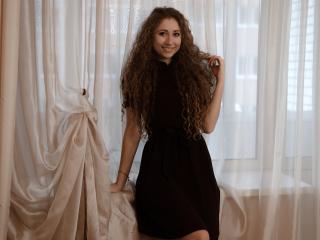 NellaFlower - online show xXx with this Hot babe with average hooters 
