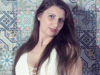 Sylena - Web cam hard with this so-so figure Attractive woman 