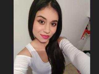 LoveRosie - online show sexy with this reddish-brown hair Young lady 