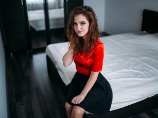 WiriaFlower - Video chat sex with this amber hair Girl 